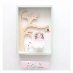 Boneca com Pet - Quadro com Árvore  - Porta Maternidade
